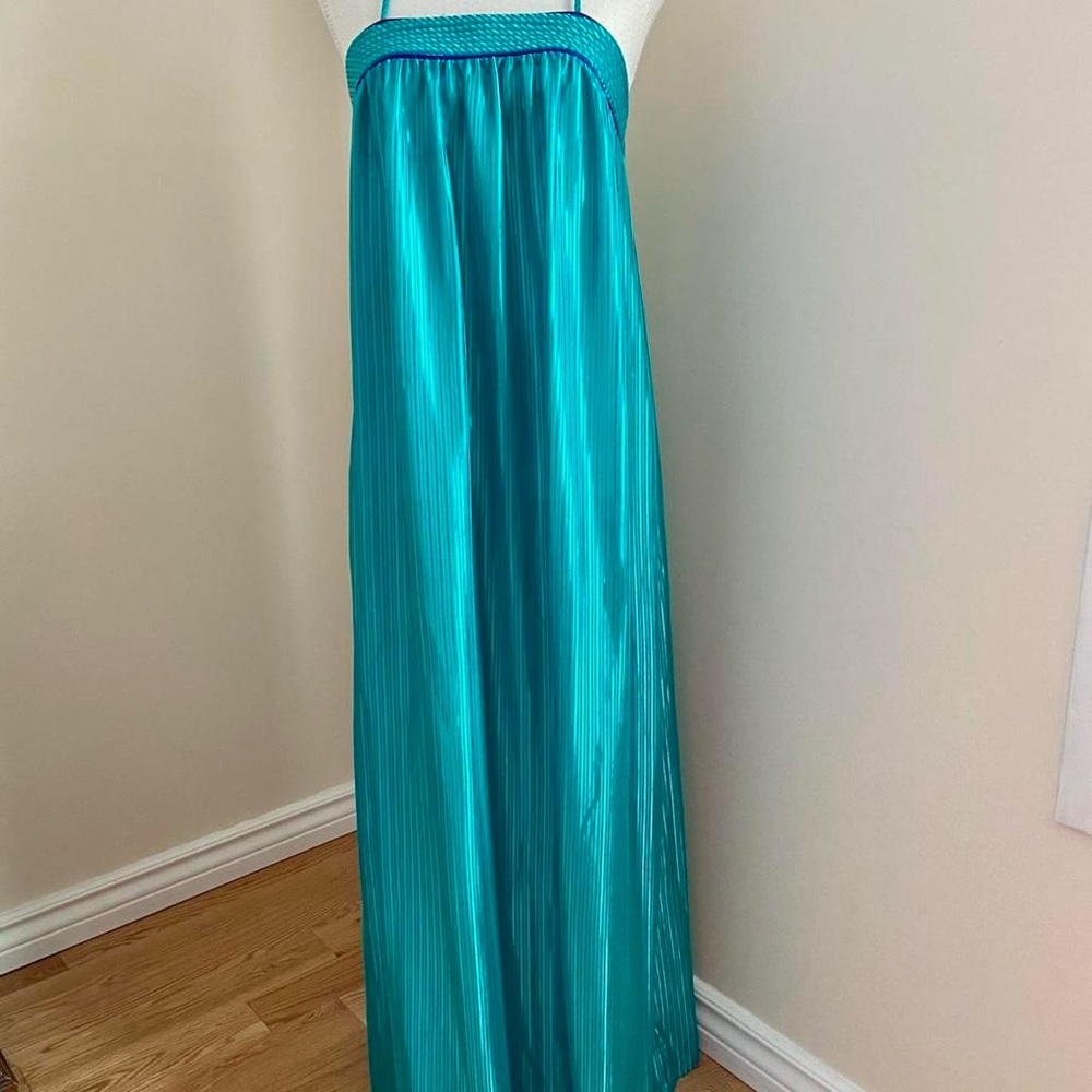 Dominique Vibrant Turquoise Robe - Picture 2 of 8